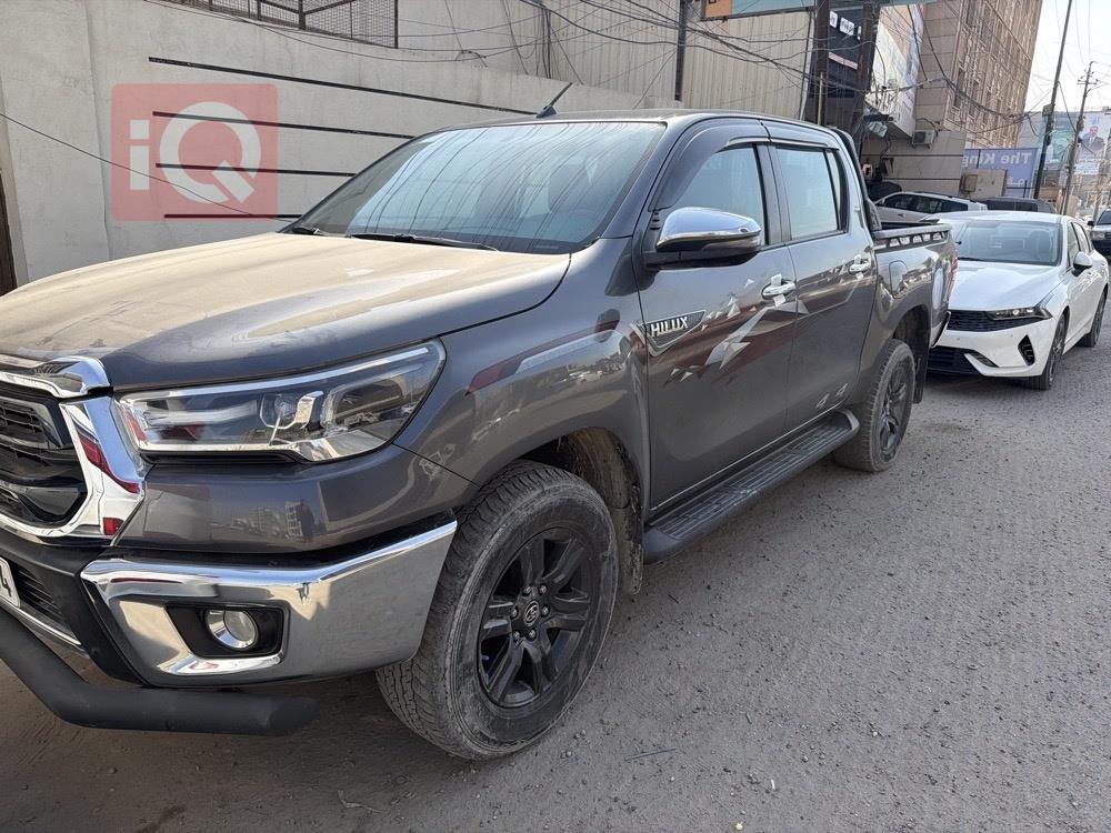 تويوتا هايلوكس